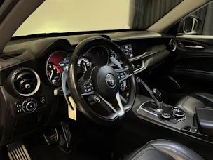 Alfa Romeo Stelvio 2.0 Super Q4 Automatic | CH |