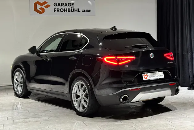 Alfa Romeo Stelvio 2.0 Super Q4 Automatic | CH |