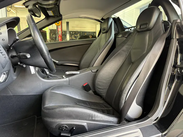 Mercedes-Benz SLK 350