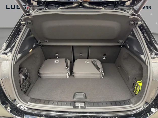 Mercedes-Benz EQA 300 66,5kWh 4Matic Excellence