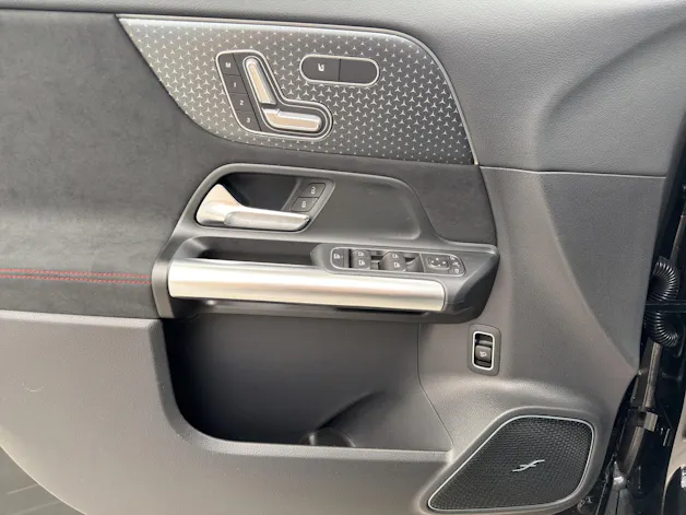 Mercedes-Benz EQA 300 66,5kWh 4Matic Excellence