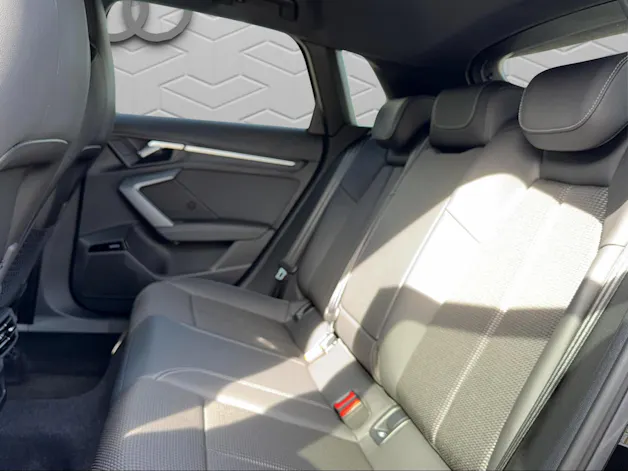 Audi A3 Sportback TFSI e 200 kW S line Attraction S tronic