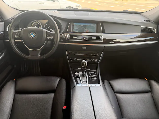BMW 550i GT xDrive Steptronic