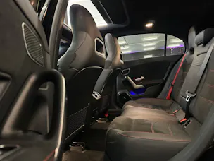Mercedes-Benz A 35 AMG 4Matic Speedshift