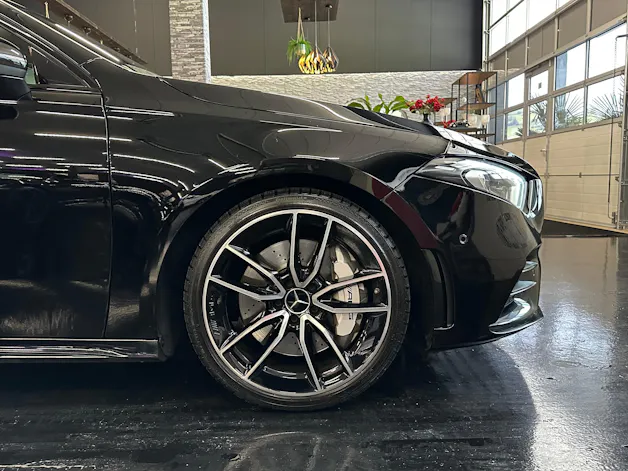 Mercedes-Benz A 35 AMG 4Matic Speedshift