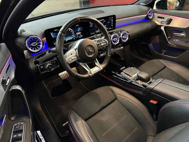 Mercedes-Benz A 35 AMG 4Matic Speedshift