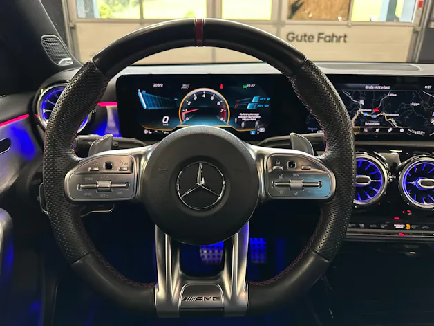 Mercedes-Benz A 35 AMG 4Matic Speedshift
