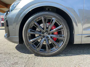 Audi Q8 60 TFSI e quattro PHEV tiptronic