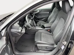 Audi A5 Avant e-hybrid quattro 220 kW 299PS