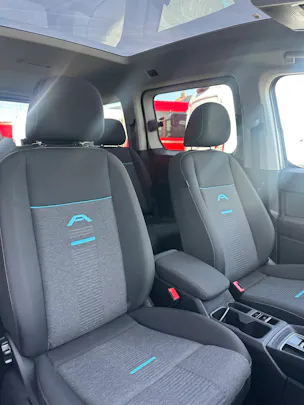 Ford TOURNEO CONNECT Grand 1.5 EcoB Active/PHEV/Aut.