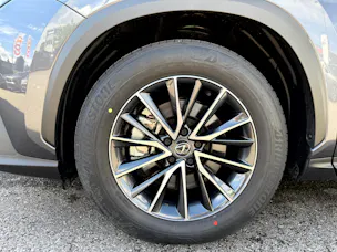 Lexus NX 450h+ E-FOUR Comfort
