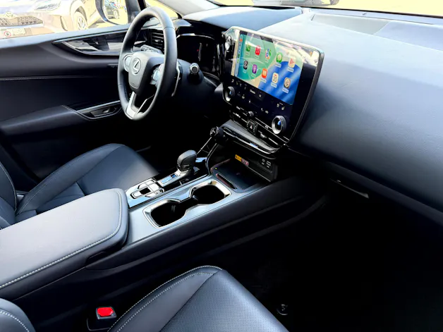 Lexus NX 450h+ E-FOUR Comfort
