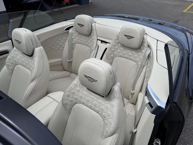 Bentley Continental GTC 6.0 W12