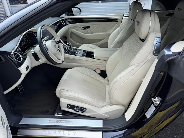 Bentley Continental GTC 6.0 W12