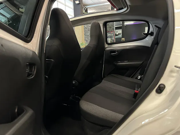 Citroën C1 1.0 VTi ETG5 Shine Airscape