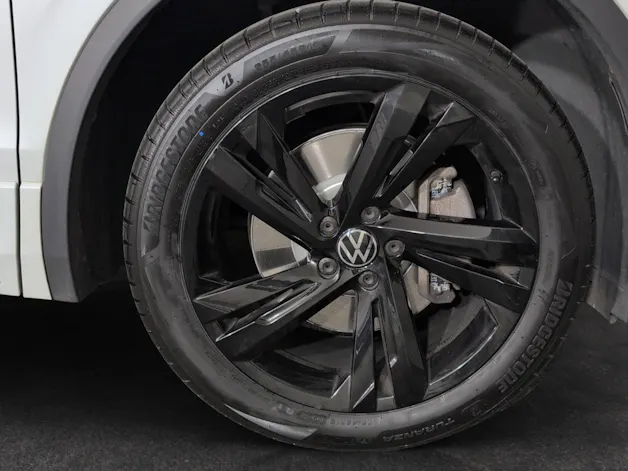 VW Tiguan 2.0TSI R-Line 4Motion DSG
