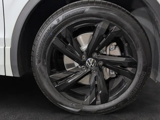 VW Tiguan 2.0TSI R-Line 4Motion DSG