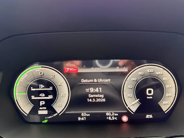 Audi A3 SPORTBACK 45 TFSI e S LINE *** 140 KM ELETKTRISCHE REICHWEITE & PANORAMAGLASDACH ***
