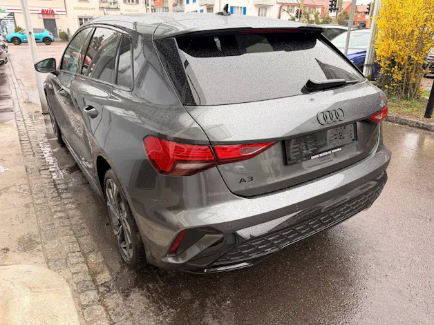 Audi A3 SPORTBACK 45 TFSI e S LINE *** 140 KM ELETKTRISCHE REICHWEITE & PANORAMAGLASDACH ***