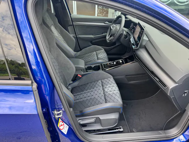 VW Golf 2.0 TSI R-Line DSG 4 Motion