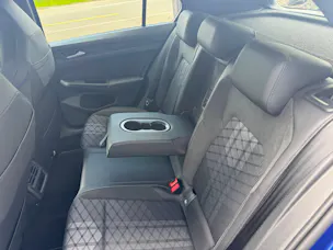 VW Golf 2.0 TSI R-Line DSG 4 Motion