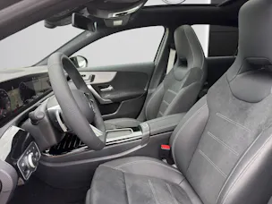 Mercedes-Benz A 220 4Matic 8G-DCT