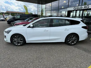Ford Focus 1.0 MHEV ST-Line Automat