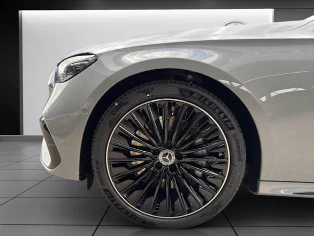 Mercedes-Benz E 220 d T 4Matic 9G-Tronic