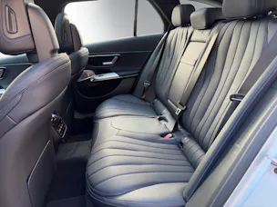 Mercedes-Benz E 300 de T 4Matic EQ Hybrid 9G-Tronic