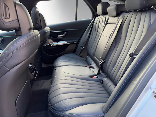 Mercedes-Benz E 300 de T 4Matic EQ Hybrid 9G-Tronic