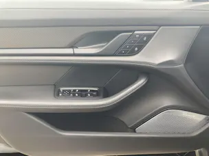 PORSCHE Taycan 4S Cross Turismo