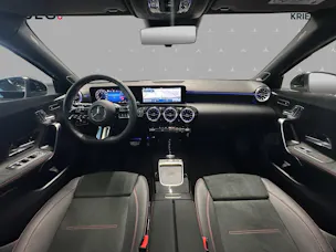 Mercedes-Benz A 250 4M - AMG / DISTRONIC / 360 Grad Kamera / Head-Up Display / Panorama-Dach