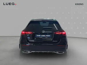 Mercedes-Benz A 250 4M - AMG / DISTRONIC / 360 Grad Kamera / Head-Up Display / Panorama-Dach