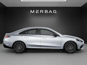 Mercedes-Benz CLA 220 4Matic 8G-DCT