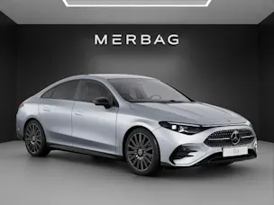 Mercedes-Benz CLA 220 4Matic 8G-DCT