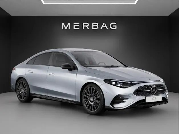 Mercedes-Benz CLA 220 4Matic 8G-DCT