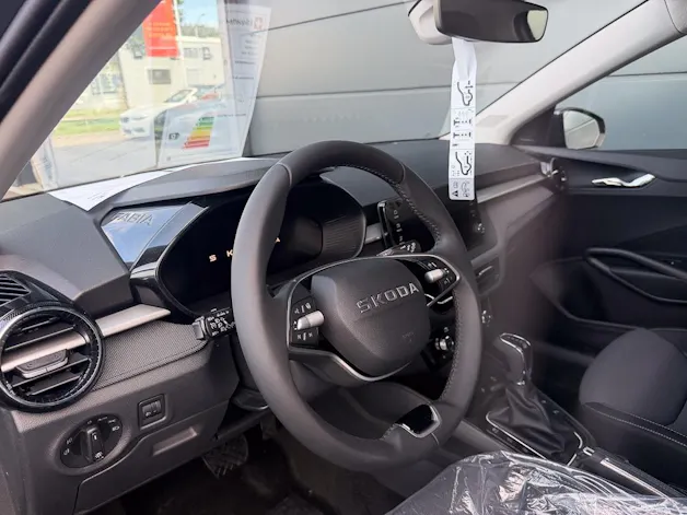 Škoda Fabia 1.0 TSI Selection DSG
