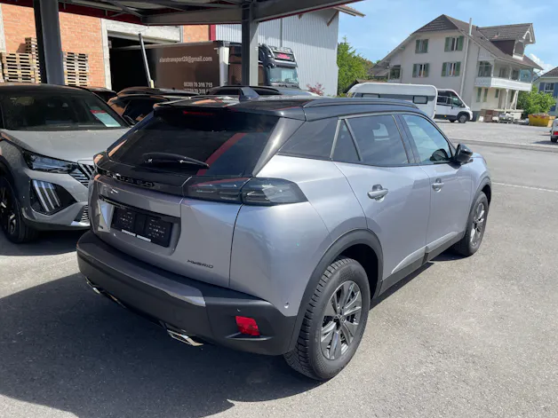 Peugeot 2008 1.2 145 MHEV GT