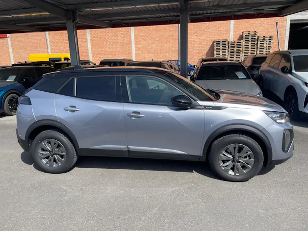 Peugeot 2008 1.2 145 MHEV GT