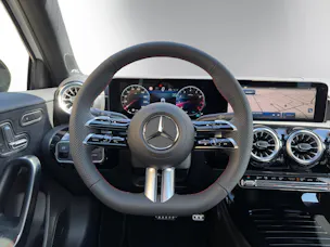 Mercedes-Benz A 220 4Matic 8G-DCT