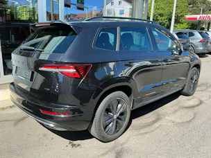 Škoda Karoq Sportline 4x4 *** PANORAMADACH & VIELES MEHR !!! ***