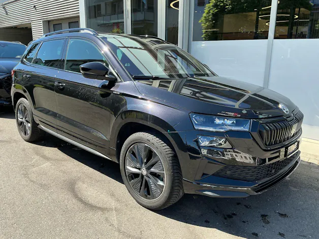 Škoda Karoq Sportline 4x4 *** PANORAMADACH & VIELES MEHR !!! ***