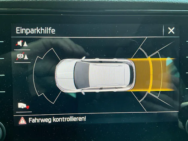 Škoda Karoq Sportline 4x4 *** PANORAMADACH & VIELES MEHR !!! ***