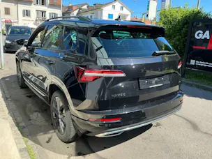 Škoda Karoq Sportline 4x4 *** PANORAMADACH & VIELES MEHR !!! ***
