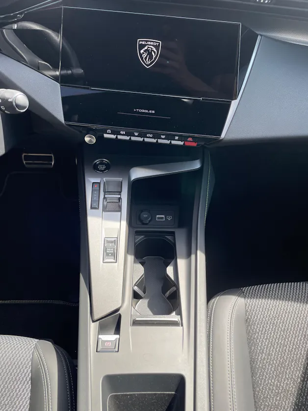 Peugeot 308 SW 1.2 HEV 136 GT