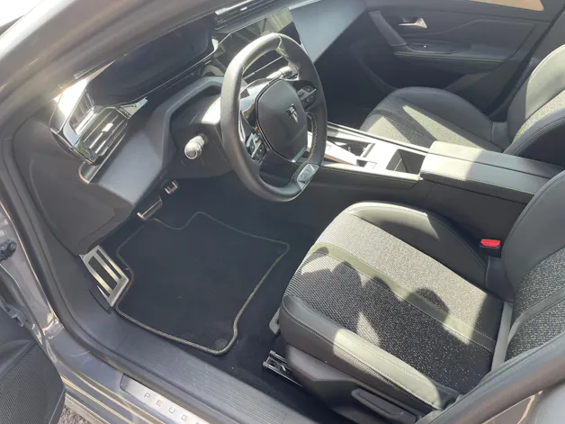 Peugeot 308 SW 1.2 HEV 136 GT