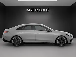 Mercedes-Benz CLA 220 4Matic 8G-DCT