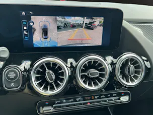 Mercedes-Benz GLA 220 4Matic 8G-DCT
