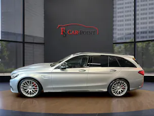 Mercedes-Benz C 63 S AMG Speedshift