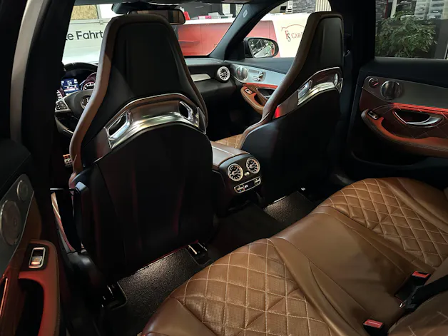 Mercedes-Benz C 63 S AMG Speedshift